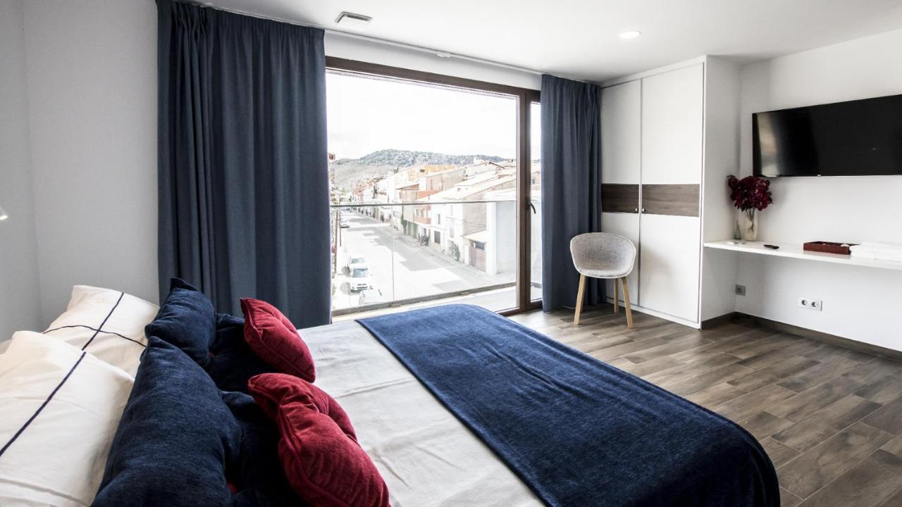 Hotel Duque De Calabria Manzanera Eksteriør bilde